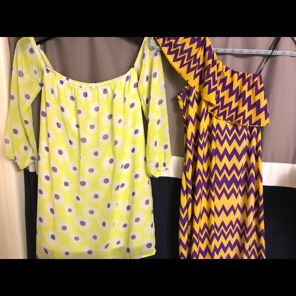 2 Large Women’s Tops